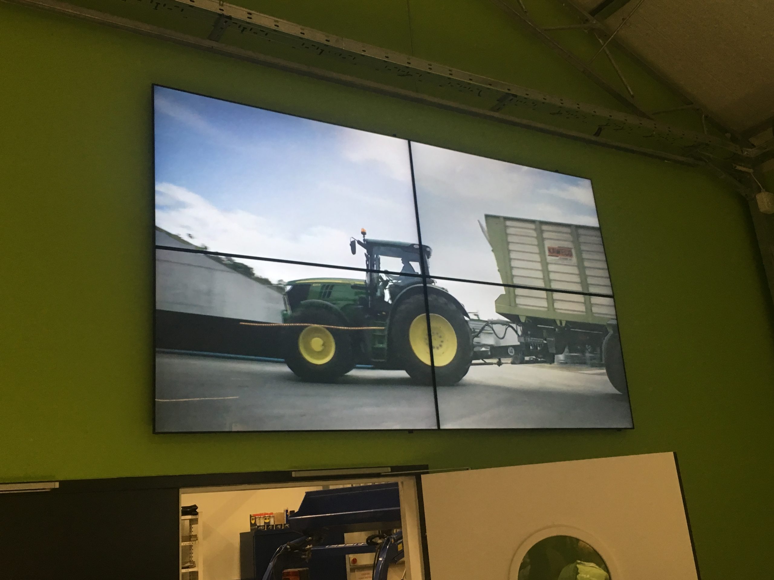 Grand écran intérieur GAMMVERT Mont de Marsan (40)