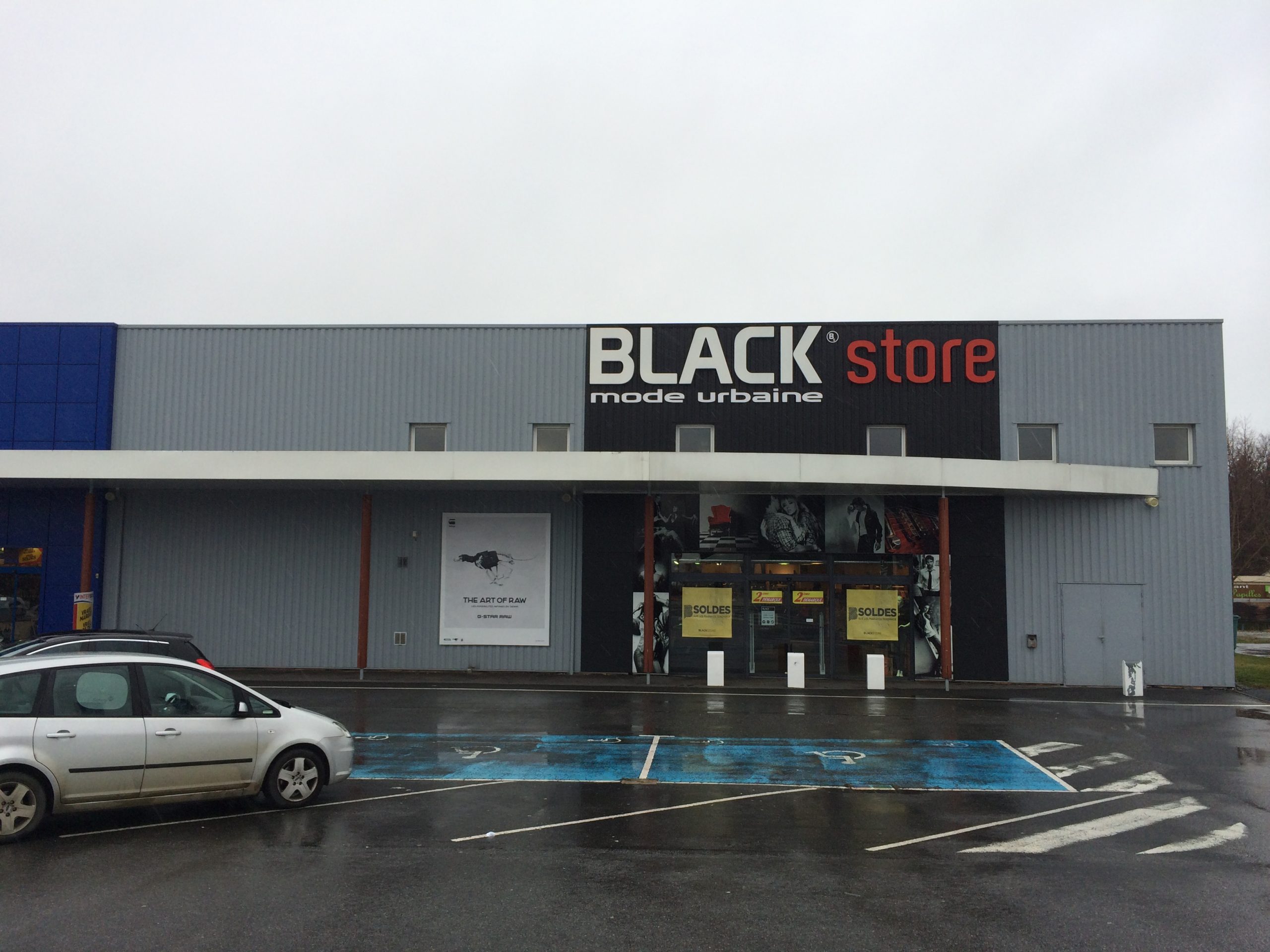 Black Store
