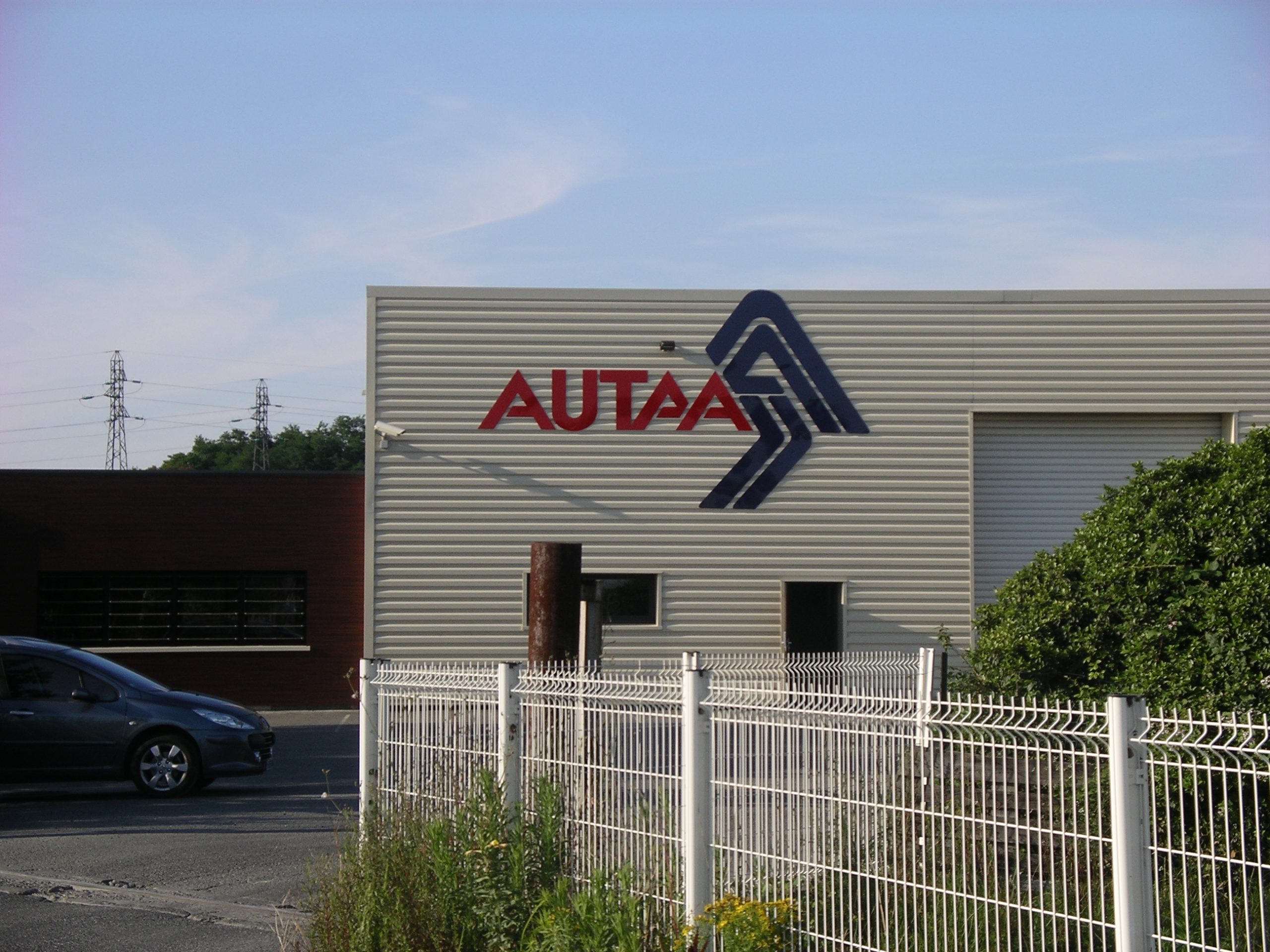 Enseigne non lumineuse AUTAA Artix (64)