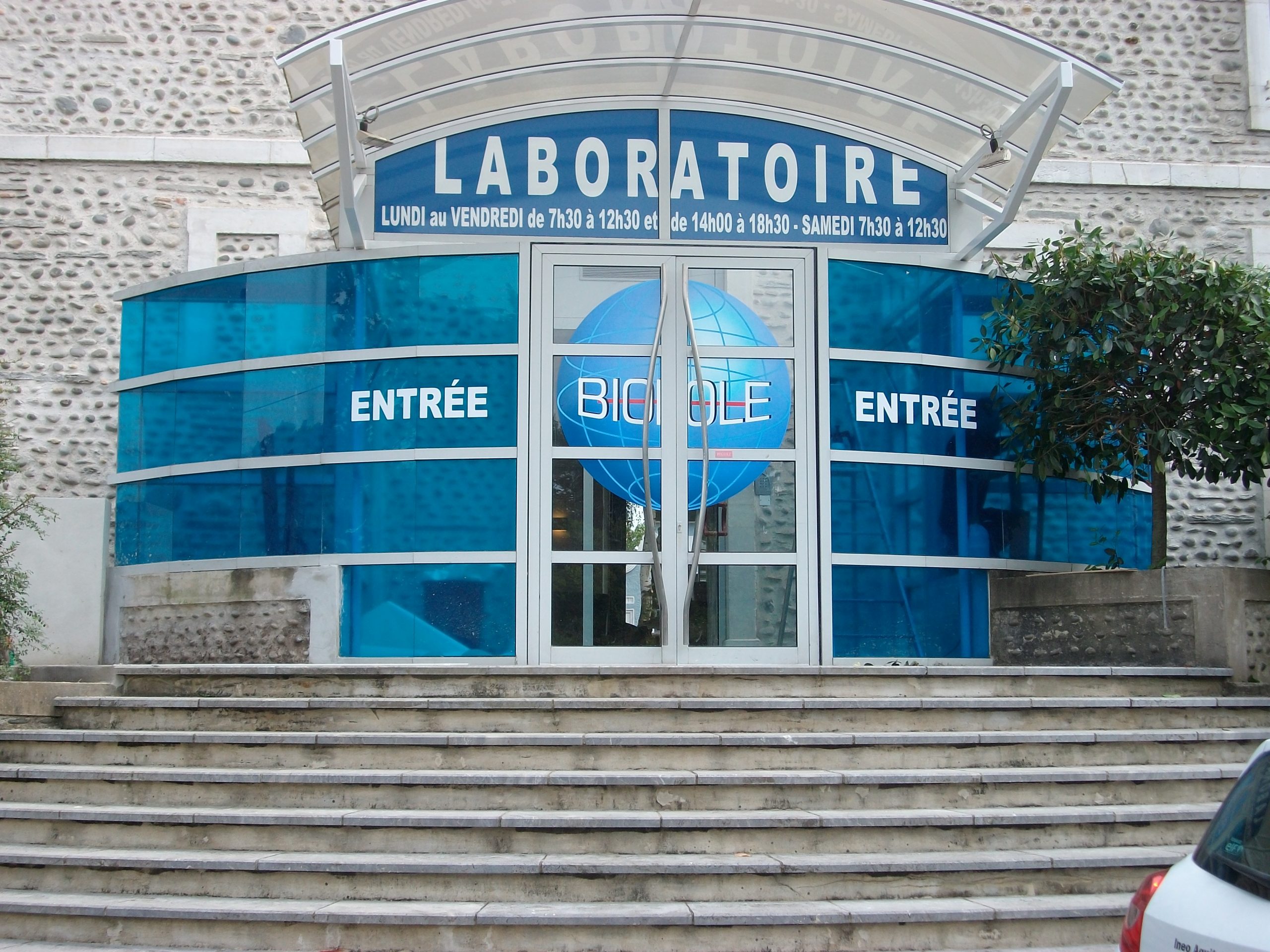 PENTAX DIGITAL CAMERA