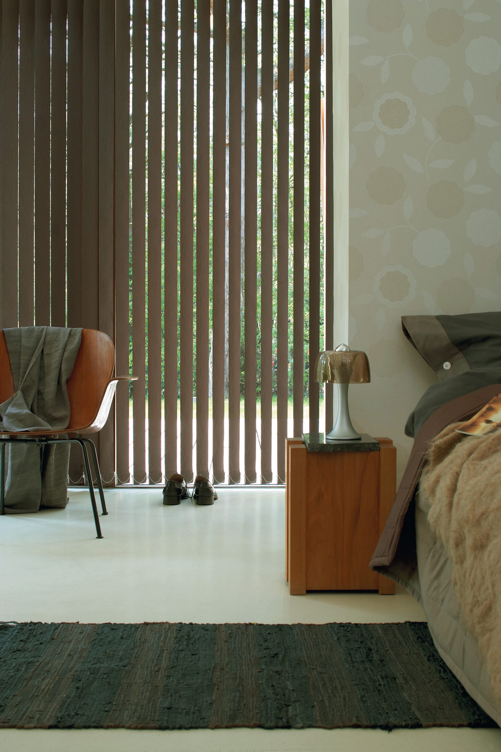 Store intérieur bandes verticales